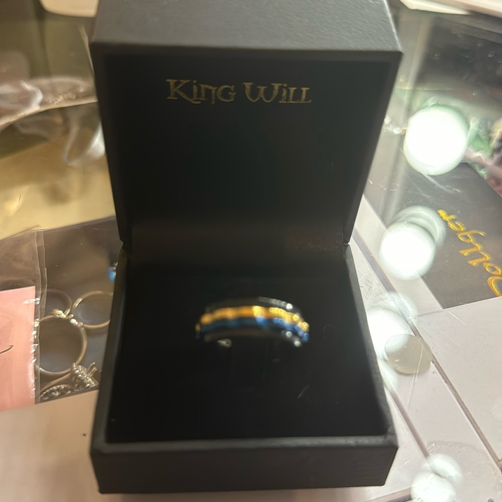 King will mens ring